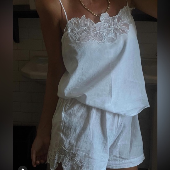 Zara Strappy Floral Top and Shorts - M/L - Picture 4 of 16